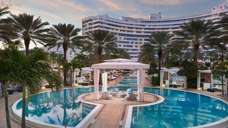 Top 10 5-Star Hotels in the USA
